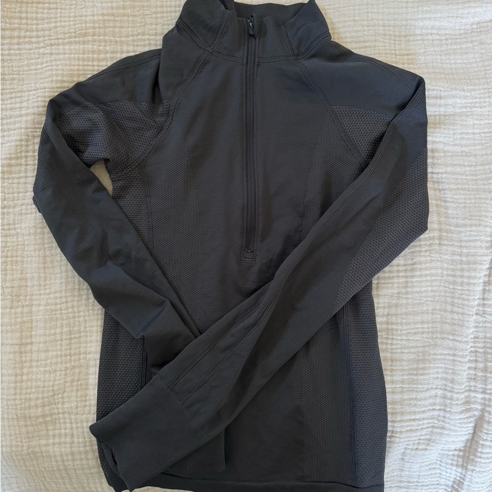 Lululemon pullover